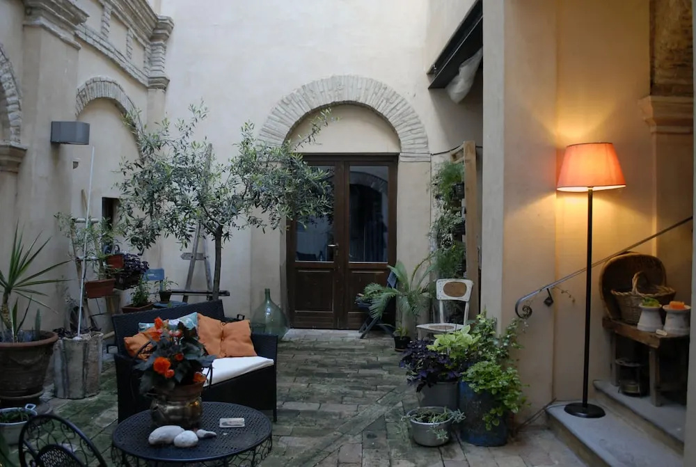 Palazzo Bonfranceschi