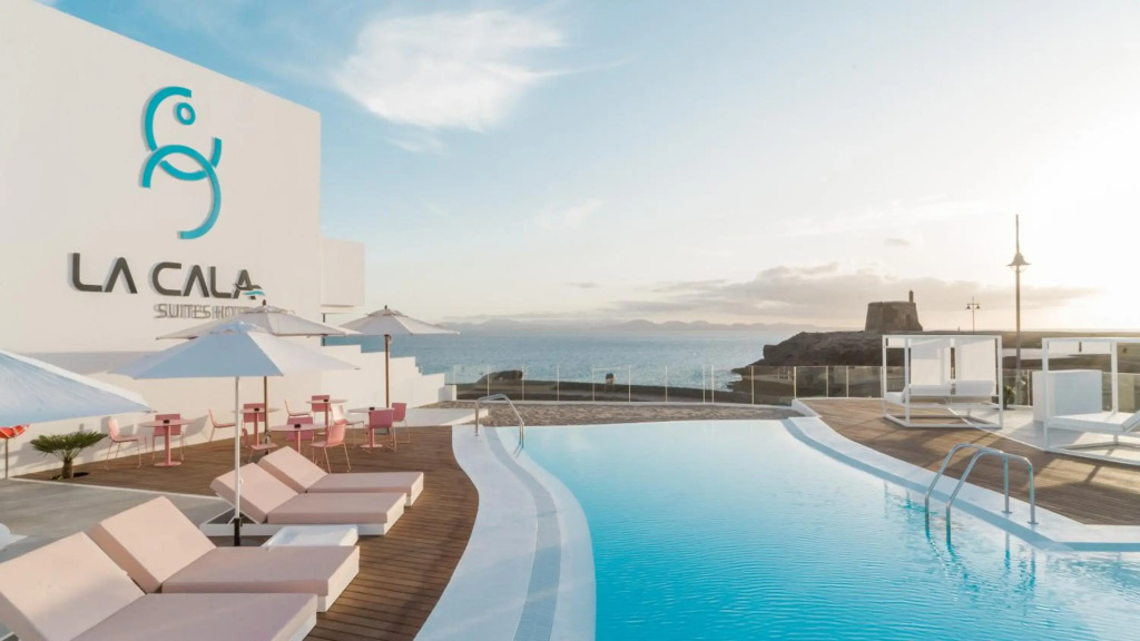 CalaLanzarote Suites Hotel