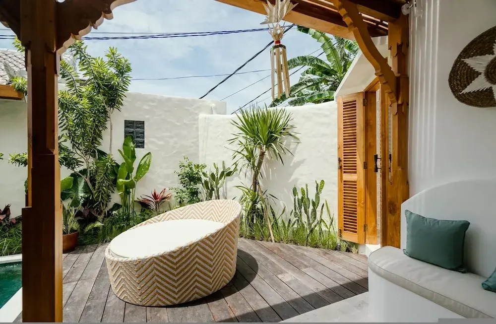 Villa Canggutopia 3 by Alfred in Bali - Tropical 1BR Villa in Heart of Canggu Echo Beach