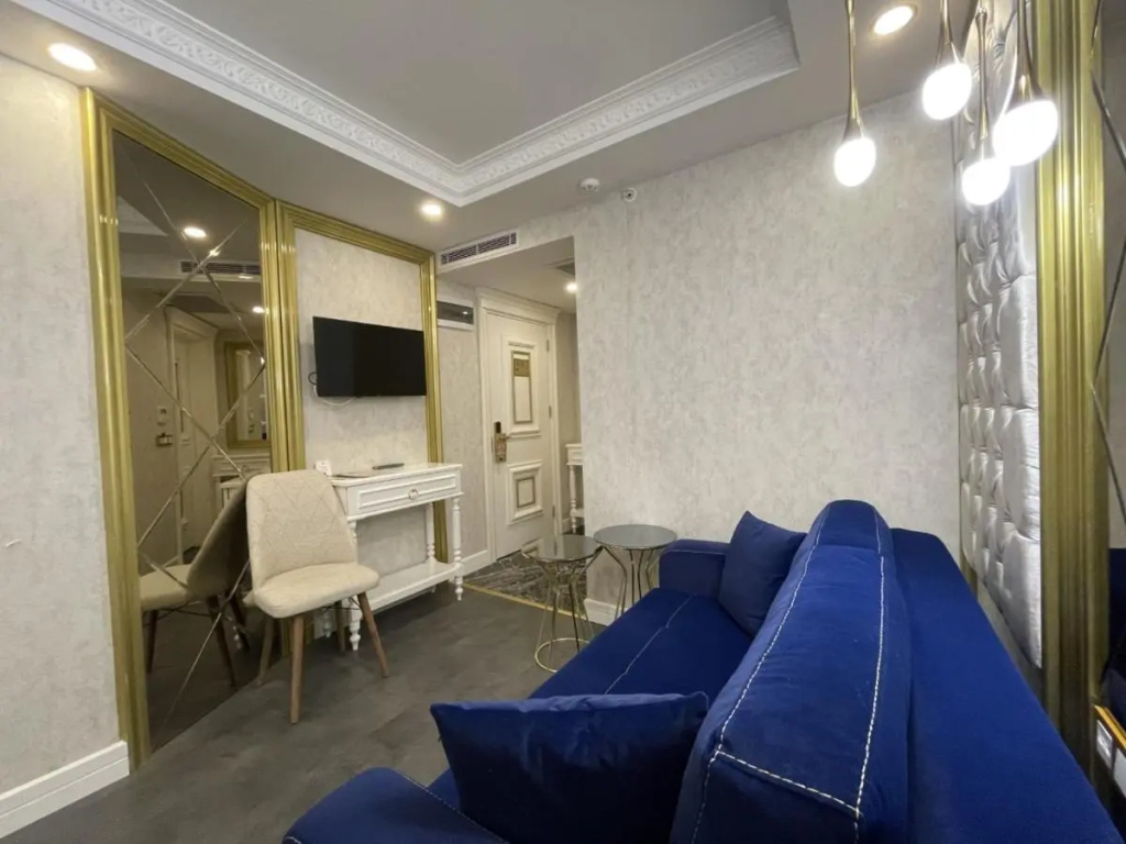 Leslion Luxury Hotel
