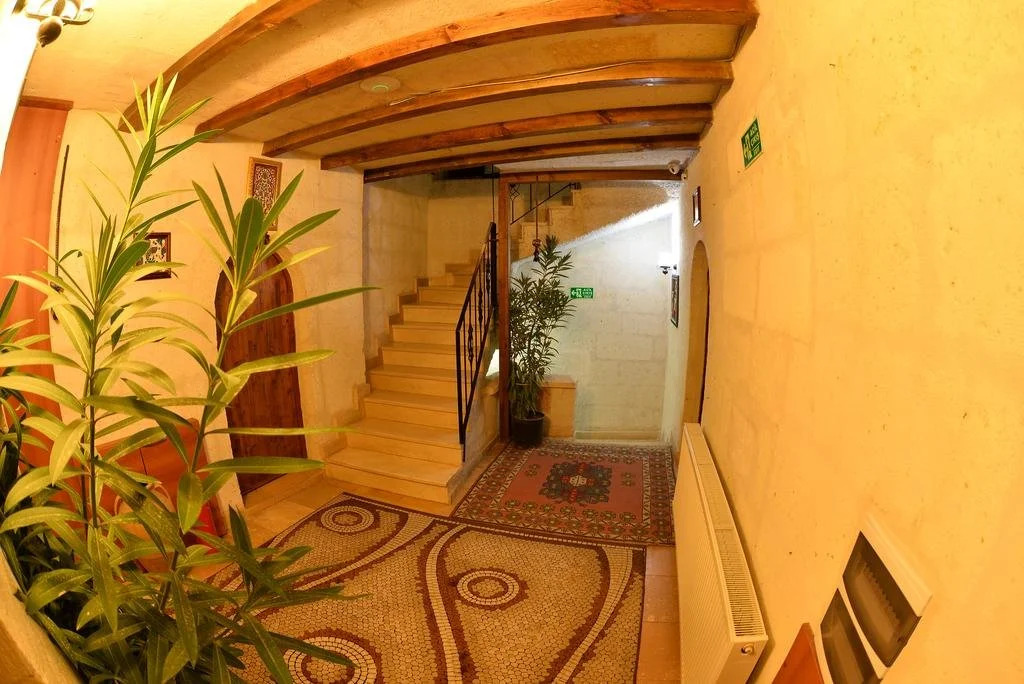 Rose Valley Hotel