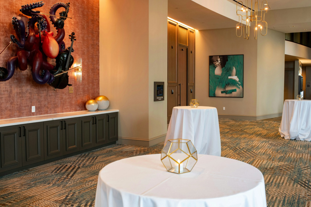 Embassy Suites By Hilton Virginia Beach Oceanfront Resort