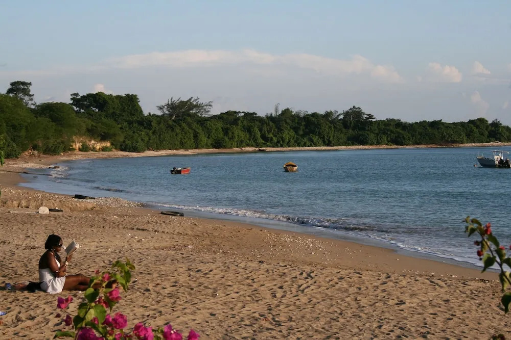 Golden Shore Resort