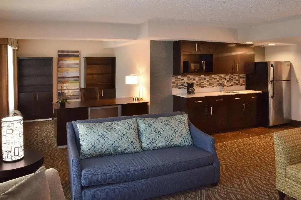 Holiday Inn Youngstown-South - Boardman by IHG
