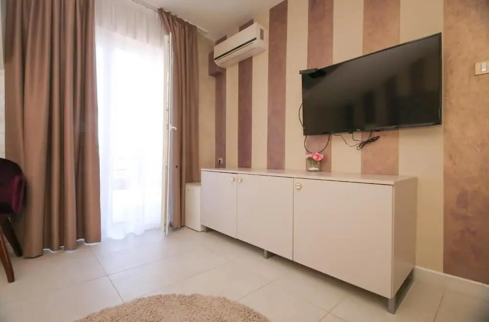 Hotel Bajadera Lux