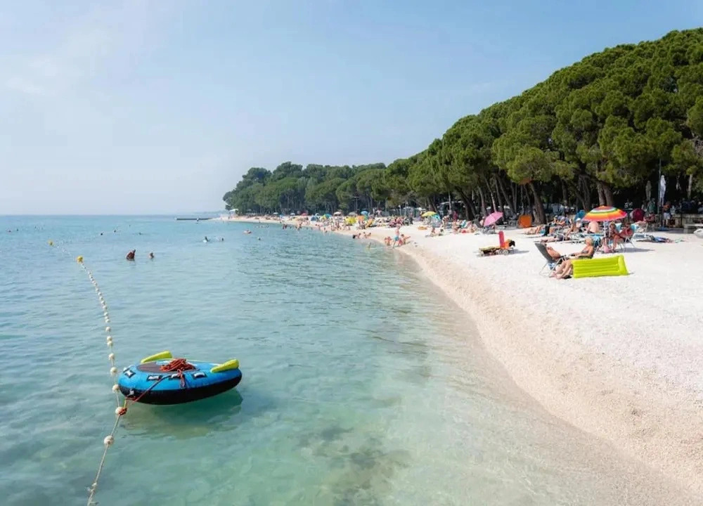 Apartment in Valbandon Near Beach & Fazana