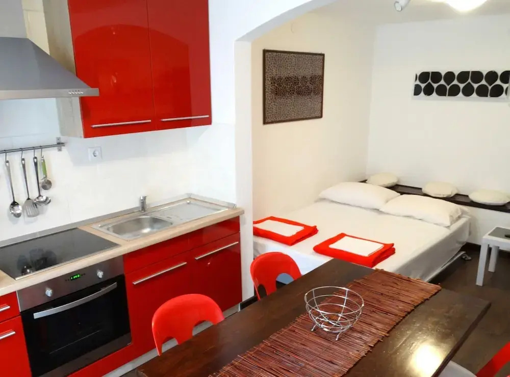 Peaceful and Cozy Apartment With Terrace