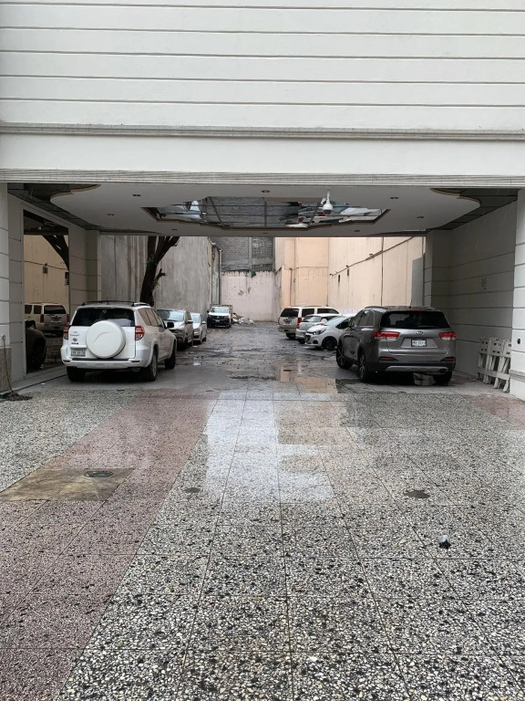 Rose Hotel