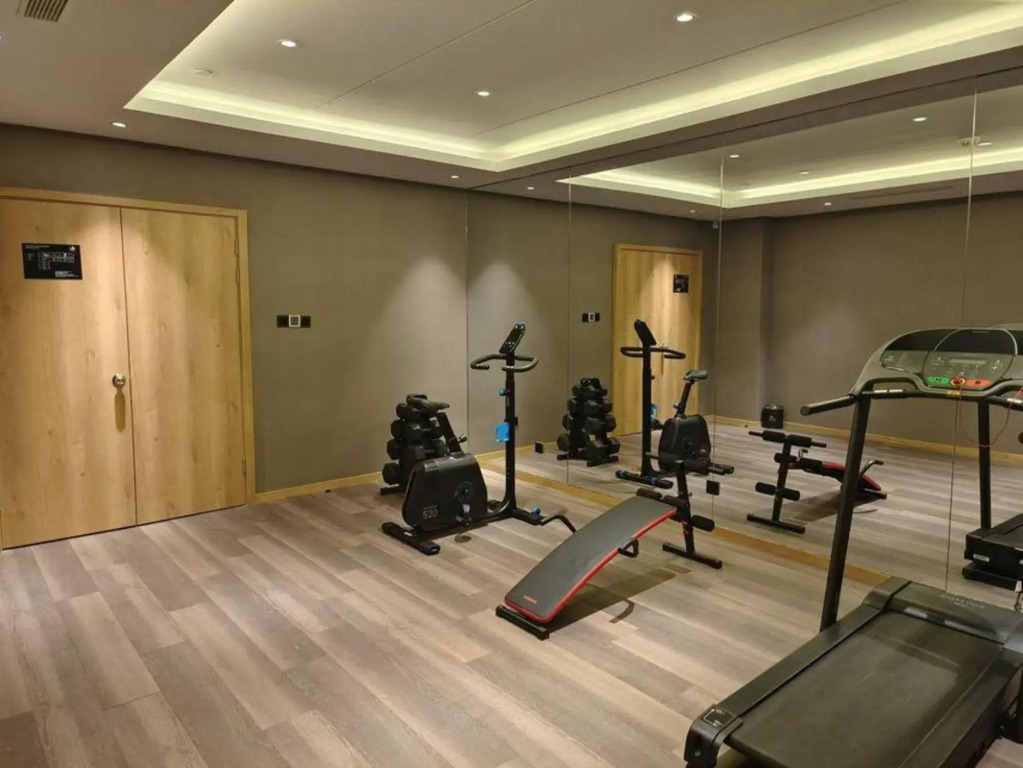 Zhanghe Hotel (Xi 'an Jingwei Industrial Park Store)