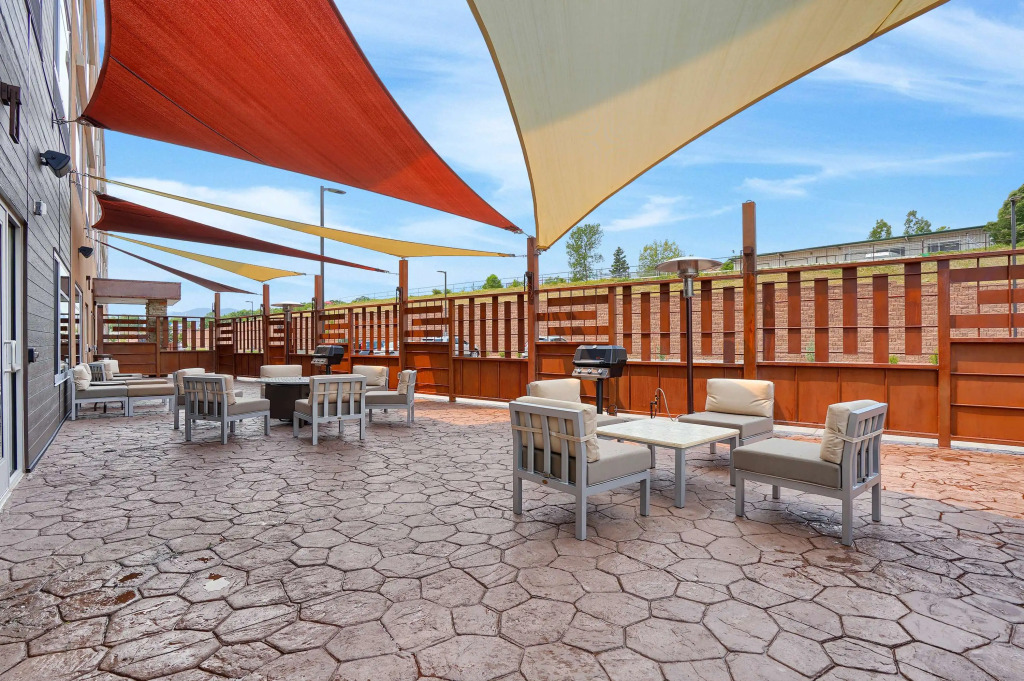 Best Western Plus Fillmore Inn & Suites
