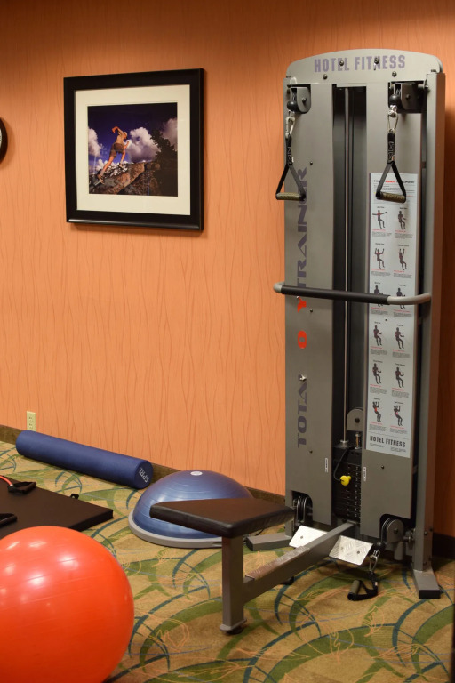 Holiday Inn Express Pratt by IHG