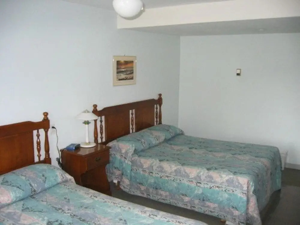 Siesta Motel