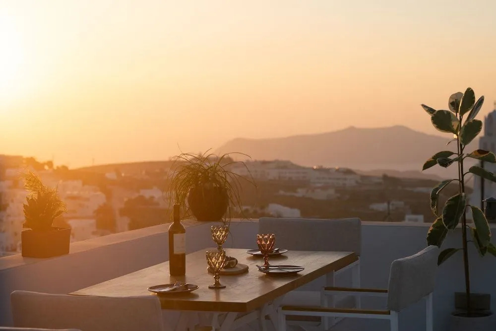Sunset View Villa with Swimming Pool & Heated Jacuzzi