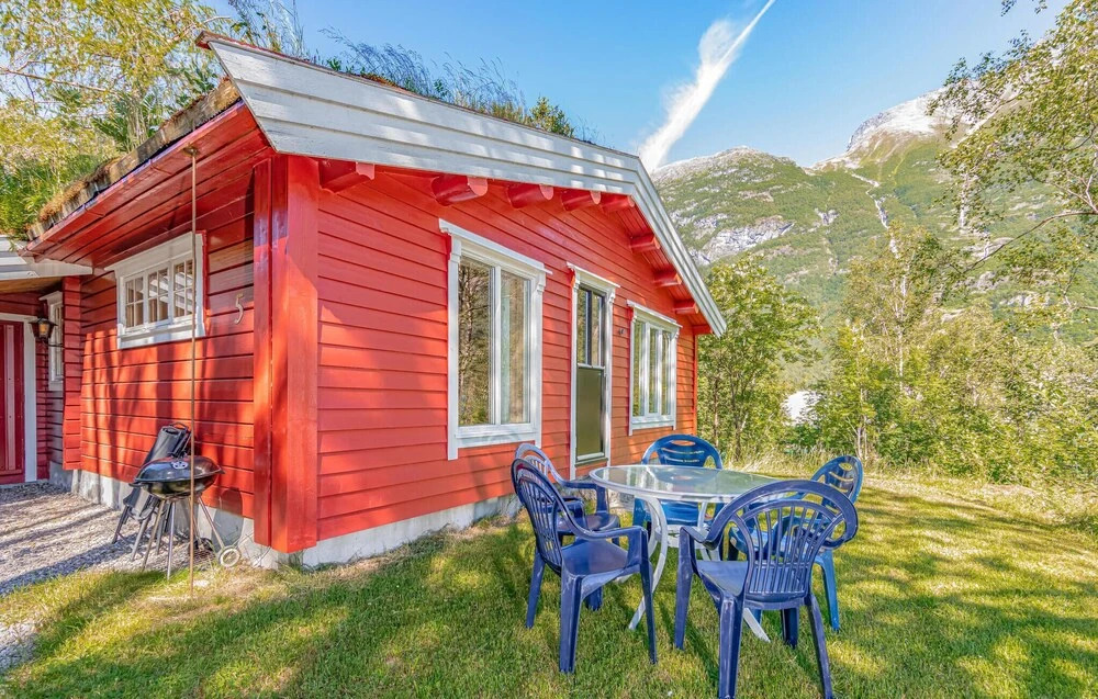 Beautiful Home In Olden With Sauna