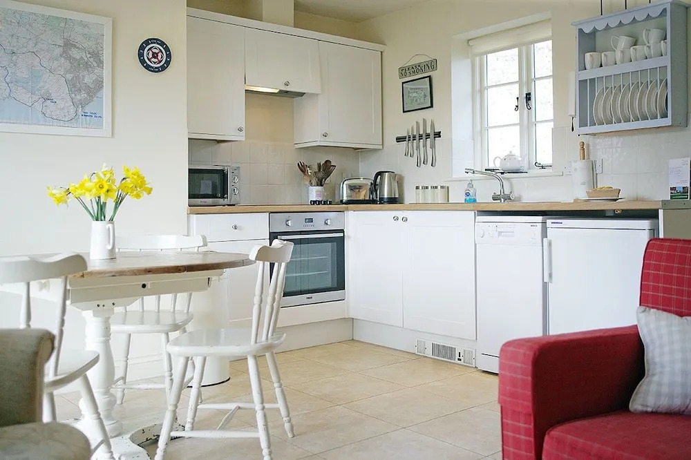 Folly Cottage