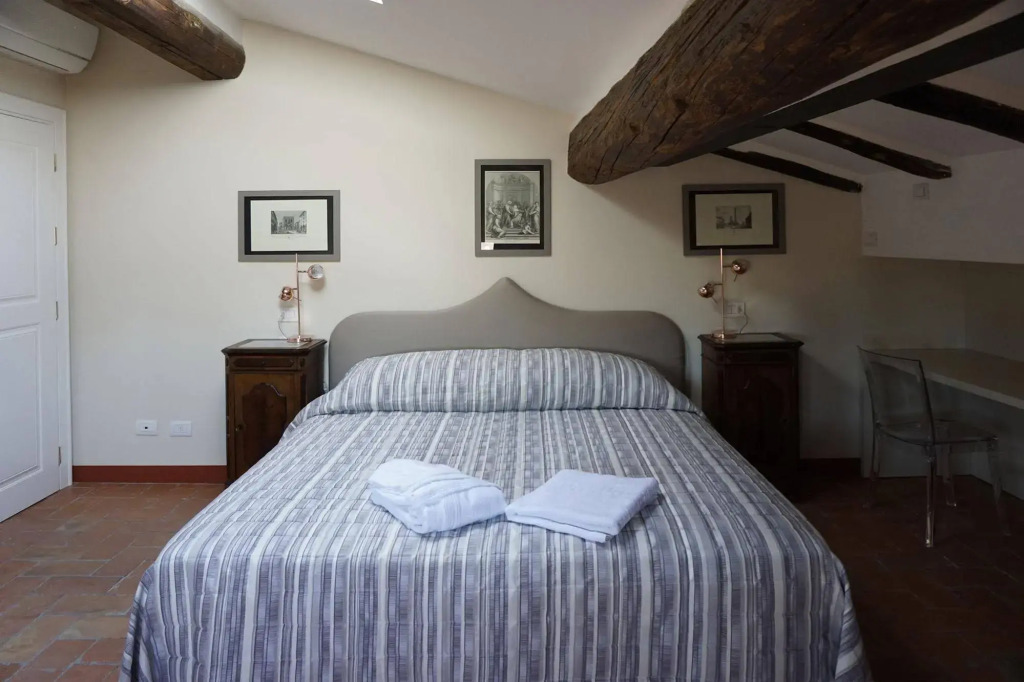 Casa Isolani Guest House Santo Stefano