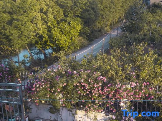Shanghai YiFang home stay(Near Disney Resort)