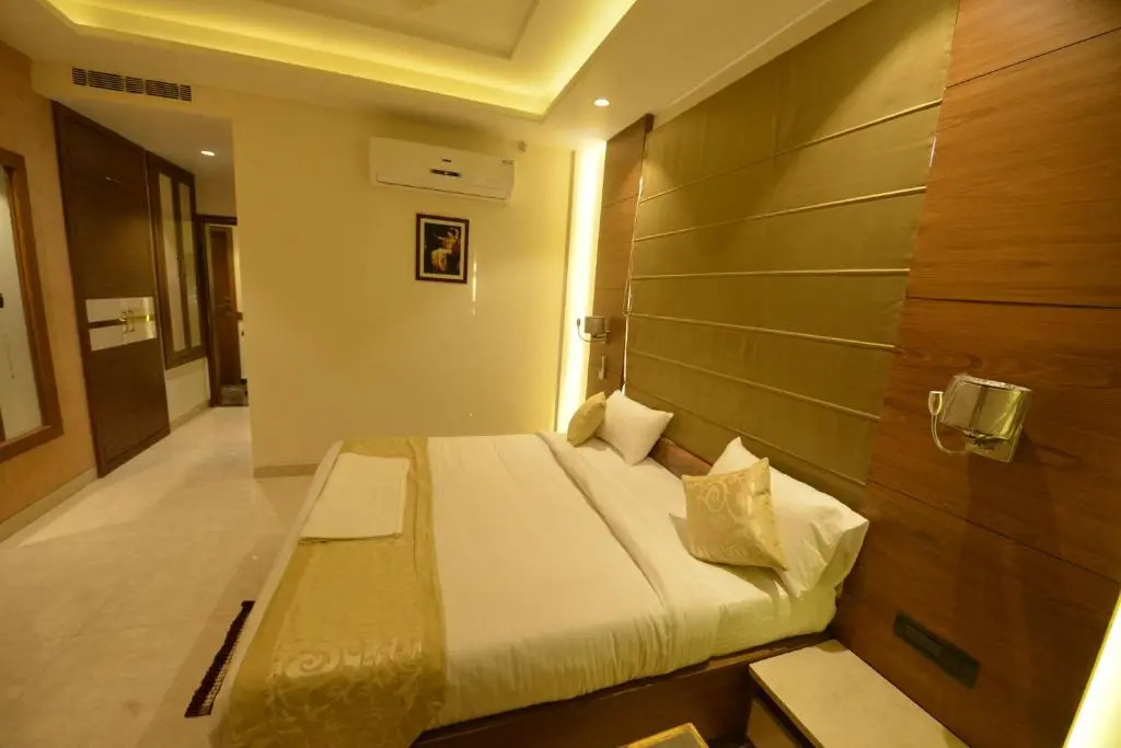 Hotel RR 62-Jaipur City Centre Hotel