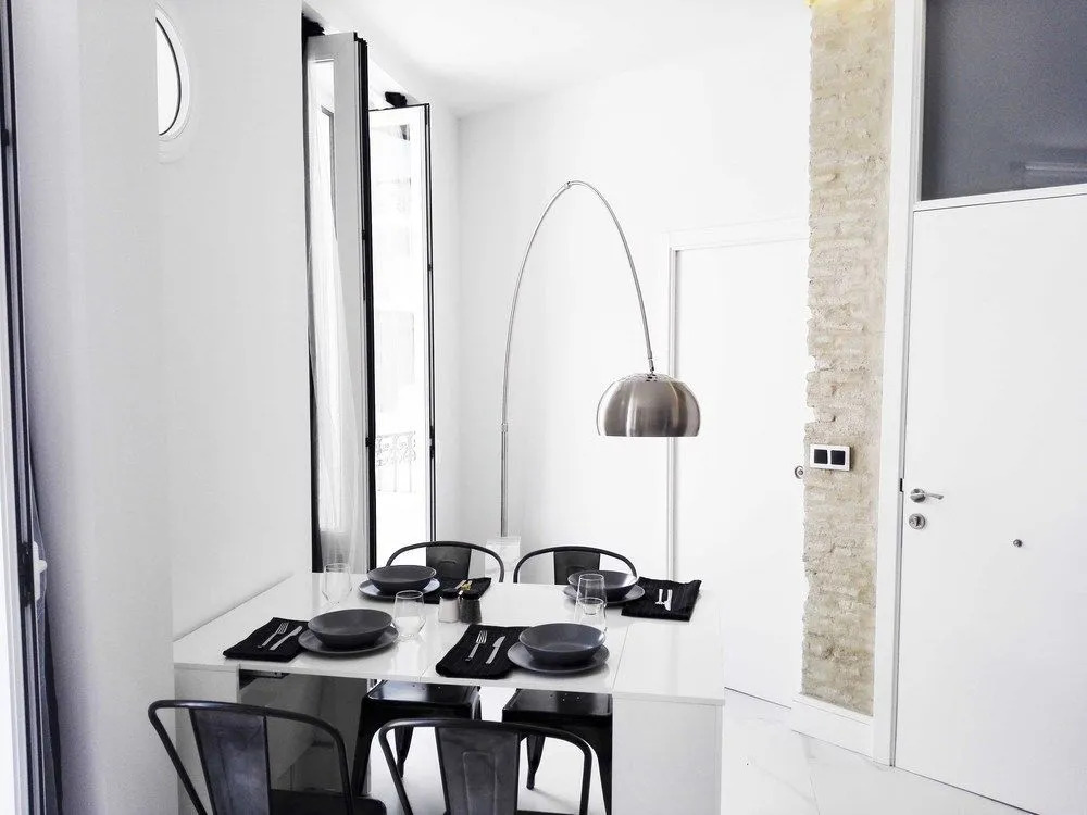Adriano Boutique Sevilla