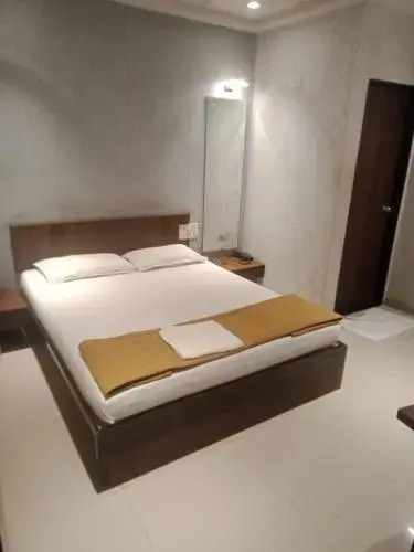 hotel tirupati residency
