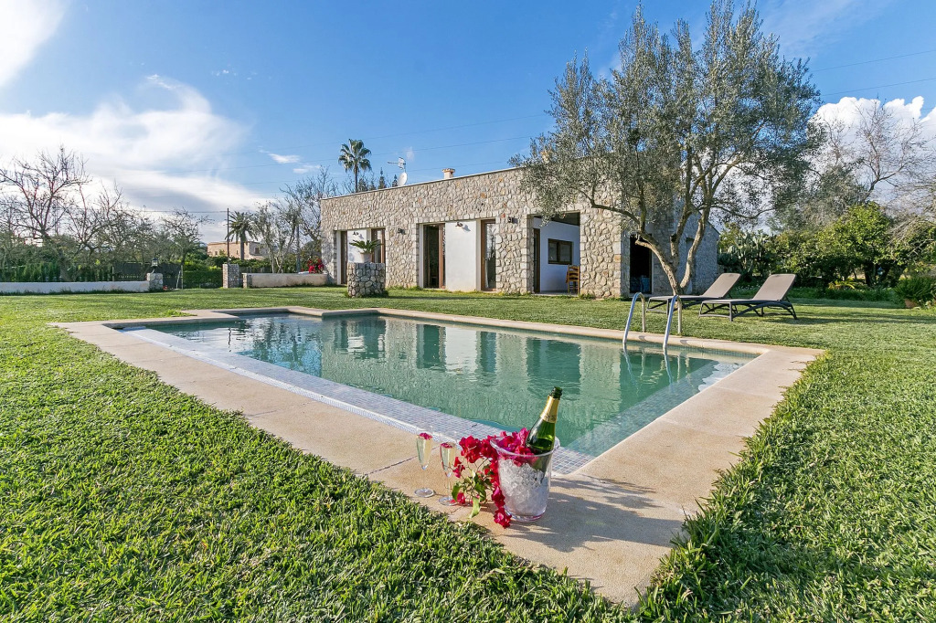 Finca Es Serral