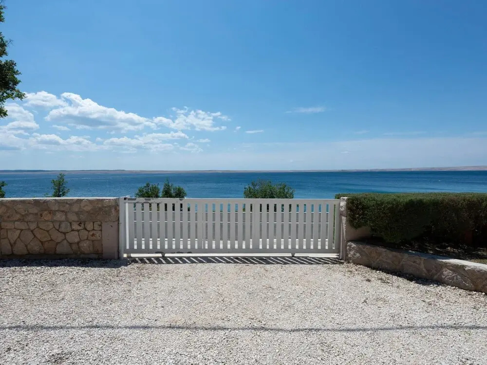 Captivating Holiday Home in Tribanj near Sea