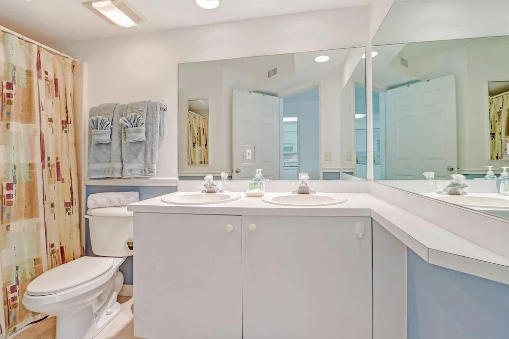 Bermuda Pointe 104