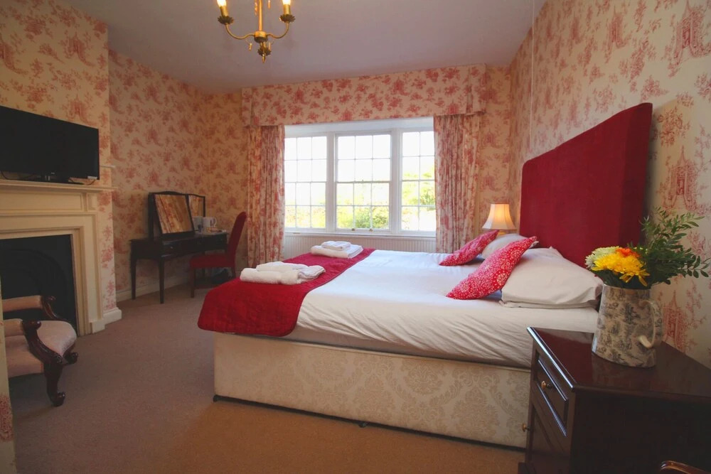 Blue Bell Hotel