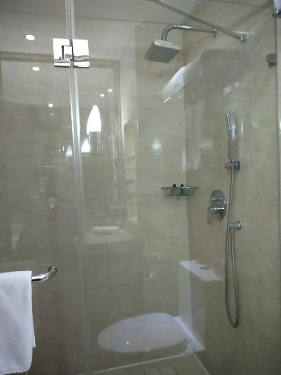 Madison Hotel Shanghai Hongqiao Hub