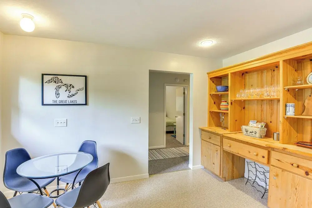 Charming Union Pier Home w/ Deck: Half-mi to Beach