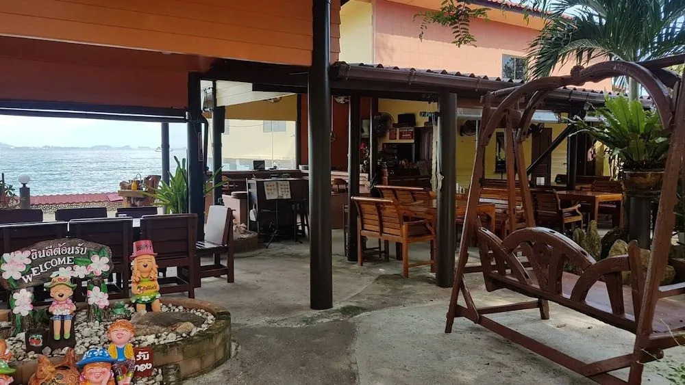 Baan Prakaikaew Resort