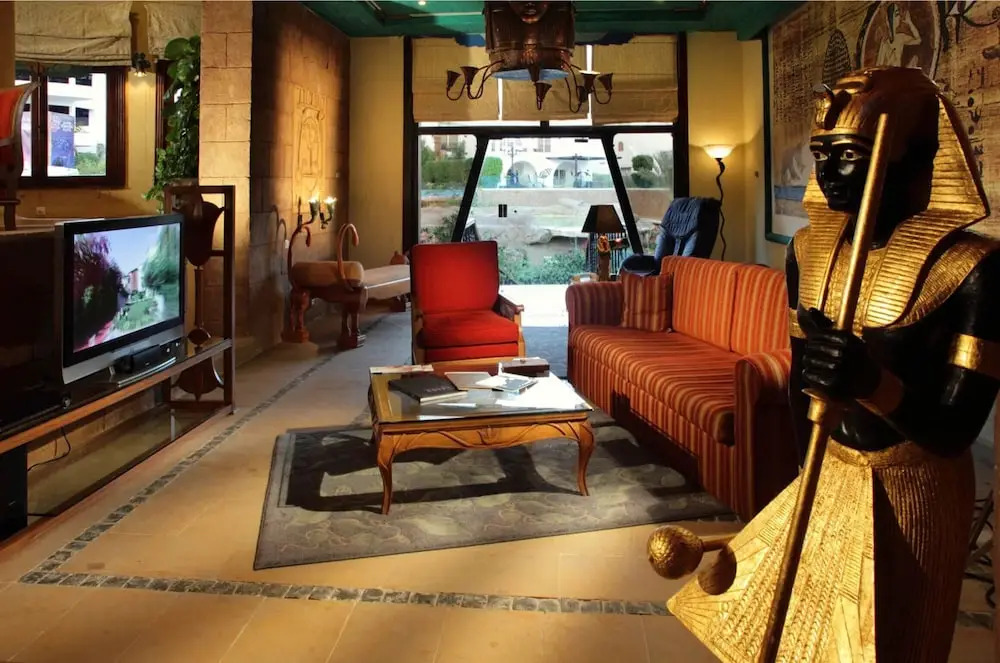 A Amazing 5 Bedroom Villa Right on the Red Sea Offering a Great Experience