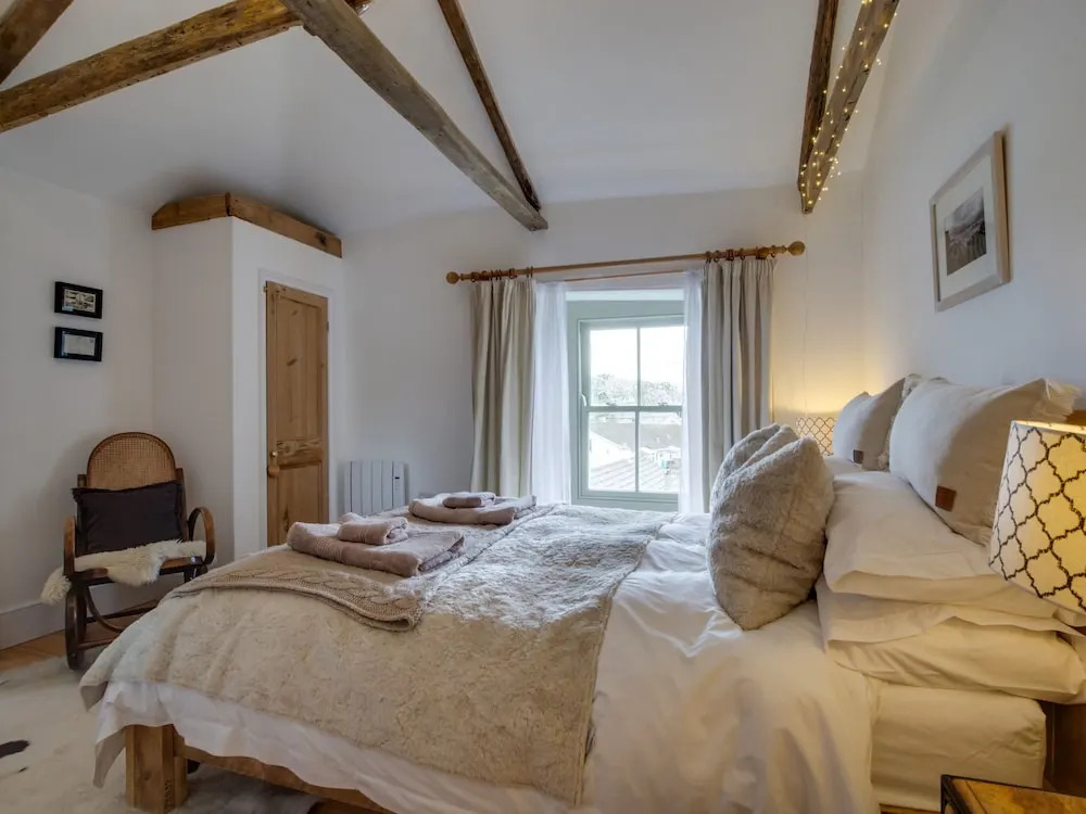 Lovely Holiday Home in Saint Agnes With Garden