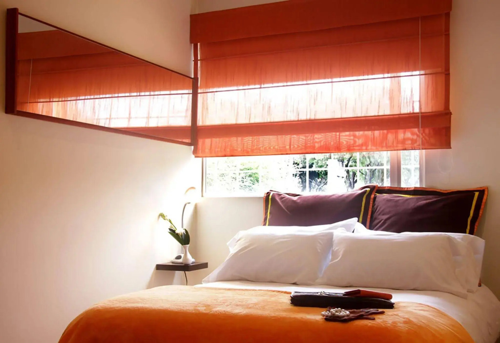 6 Suites Hotel