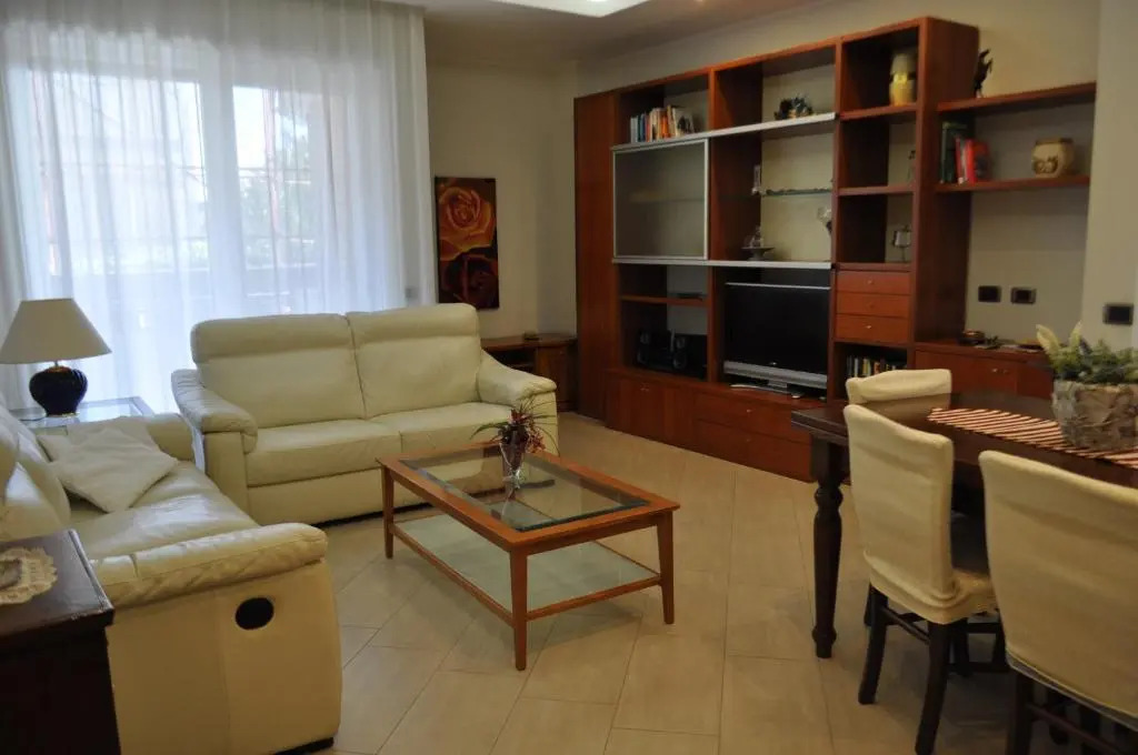 Sand 228 Home