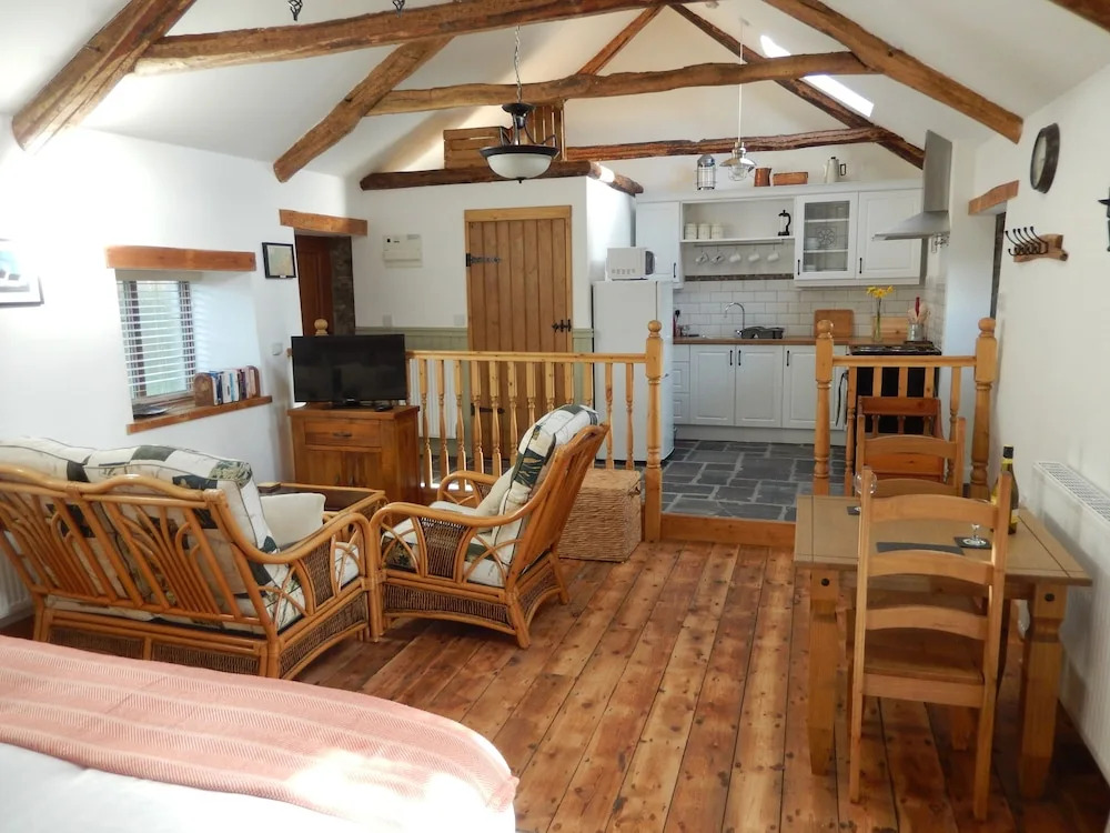 Tanyresgair Cottages