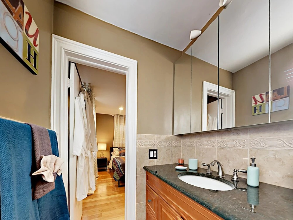 1500 SW 22nd Street Home 3 Bedrooms 2 Bathrooms Home