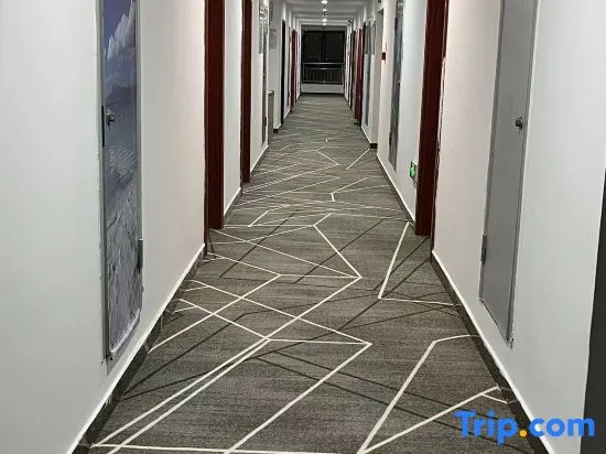 Xuancheng Tongfu Hotel (High-speed Railway Station)