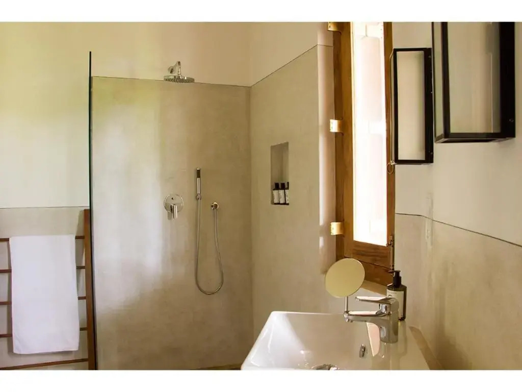 Boundary House. 4 bedrm villa with private Chef
