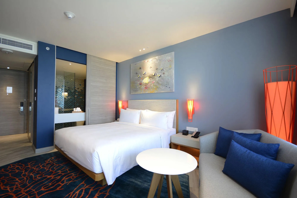 Holiday Inn Resort Vana Nava Hua Hin, an IHG Hotel