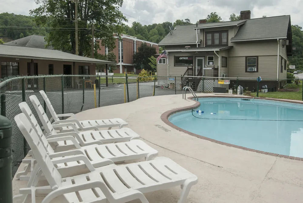 Relax Inn - Bryson City