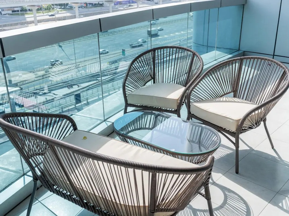 4bed Apt Dubai Marina Near JBR Pool by Belvilla