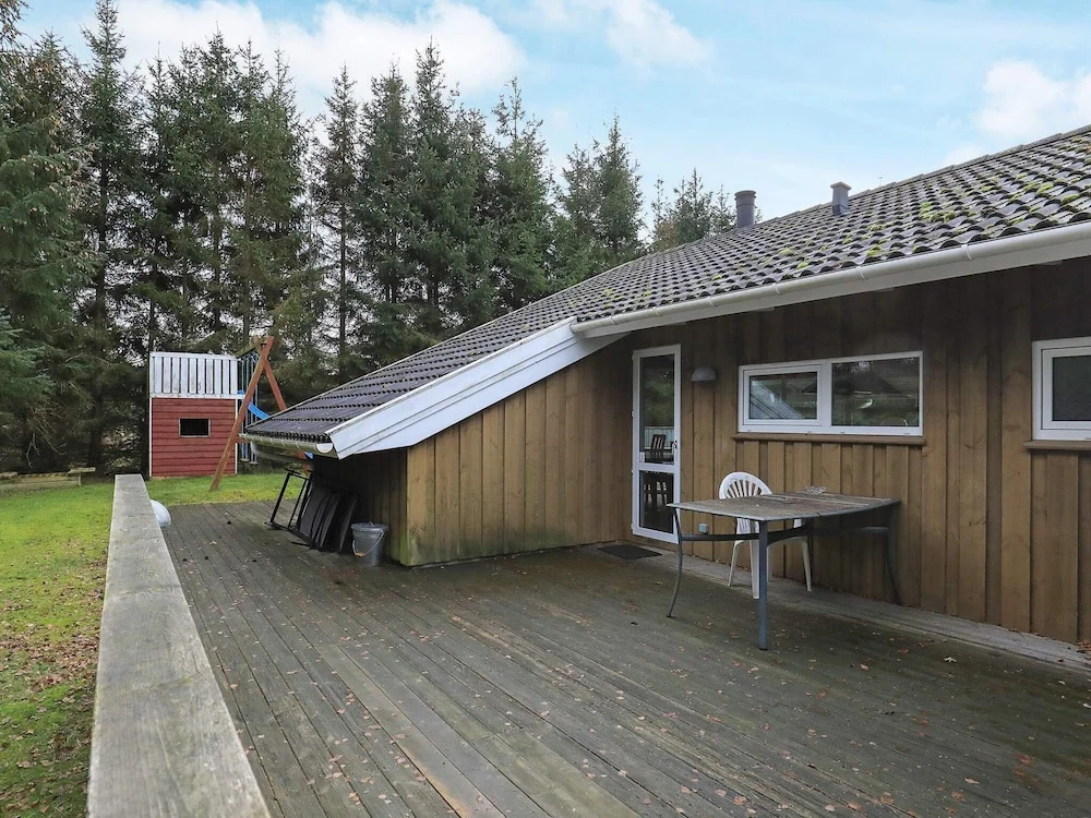 Serene Holiday Home in Hals With Sauna