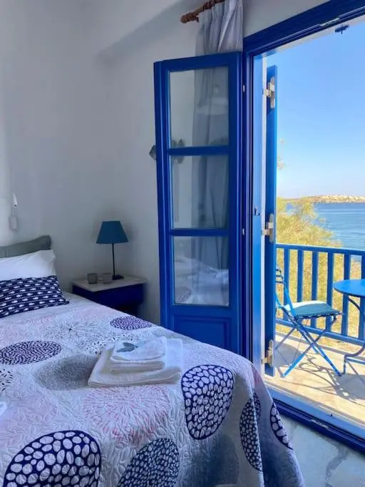 Cavos Studio by the sea (North)