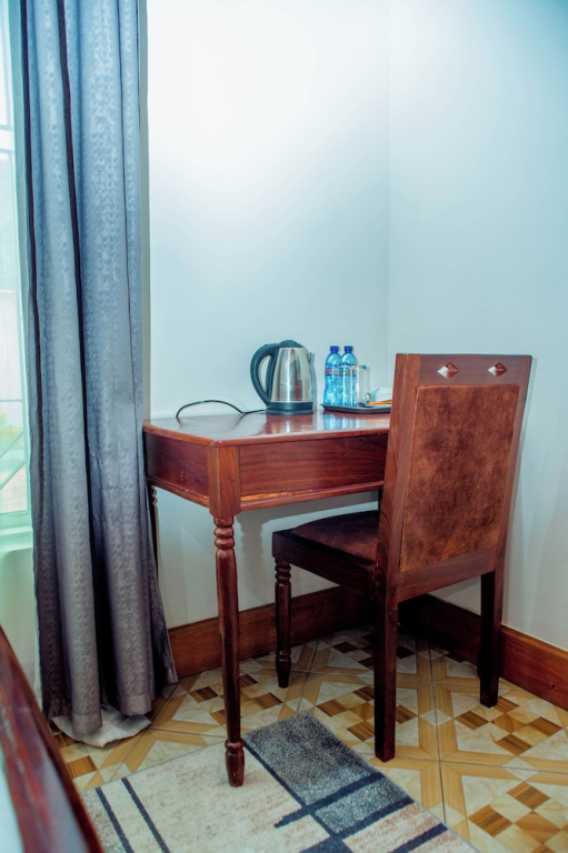 Marona City Hotel