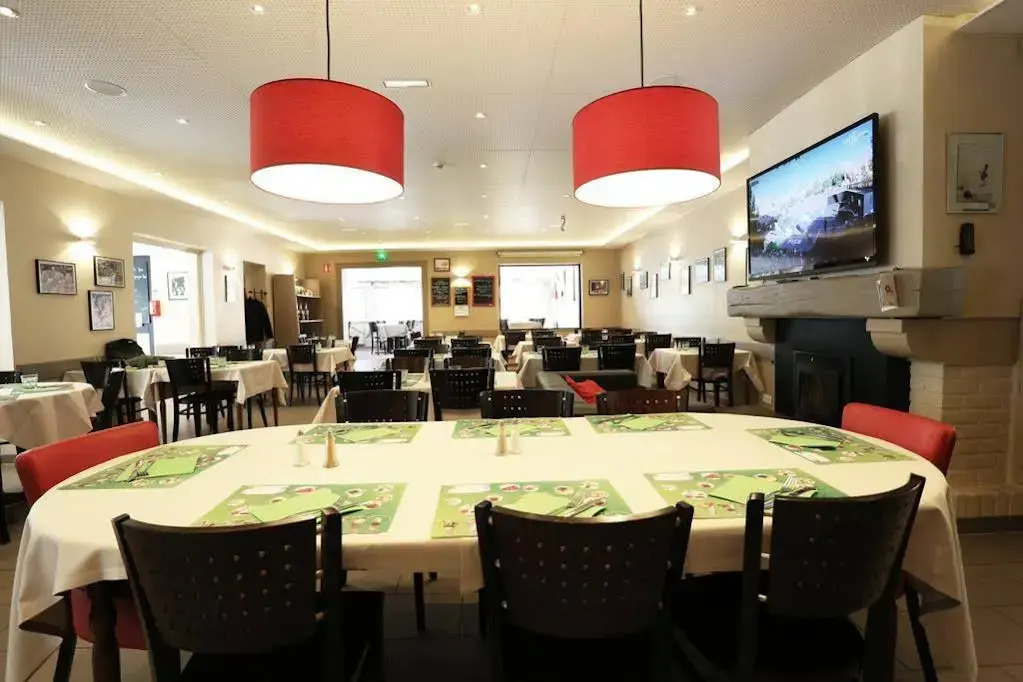 Hotel-Restaurant Espace Squash 3000