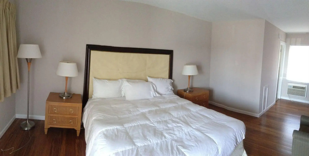 Kings Arms Motel