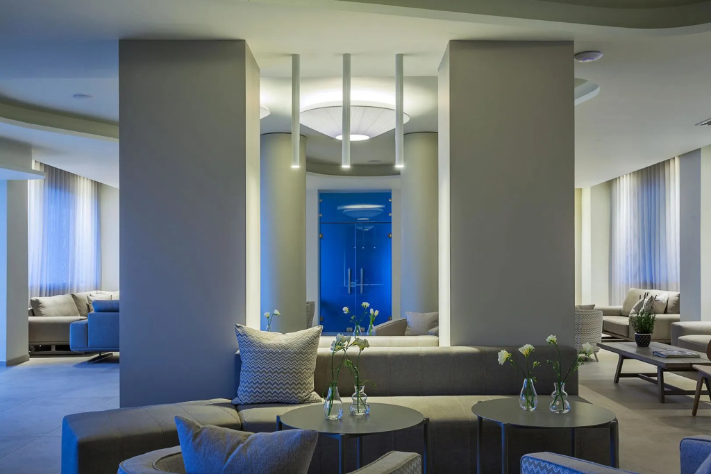 Ammon Zeus Luxury Beach Hotel