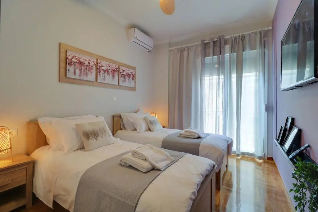 Victoria 5star / 5BR BigApt / Sauna / 2min to metro