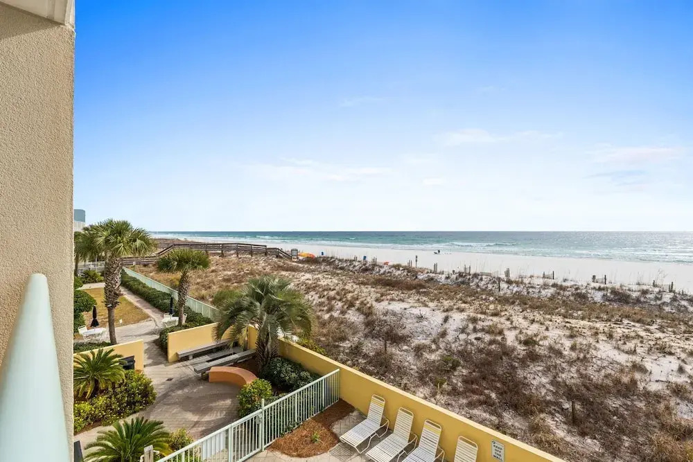 Pelican Isle 212 - Salty Air Bliss